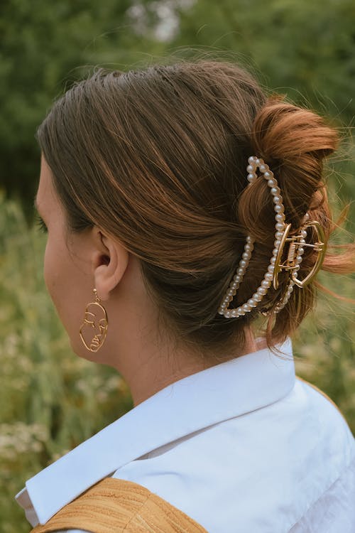 Hair Claw - Tendances accessoires pour cheveux et conseils de style